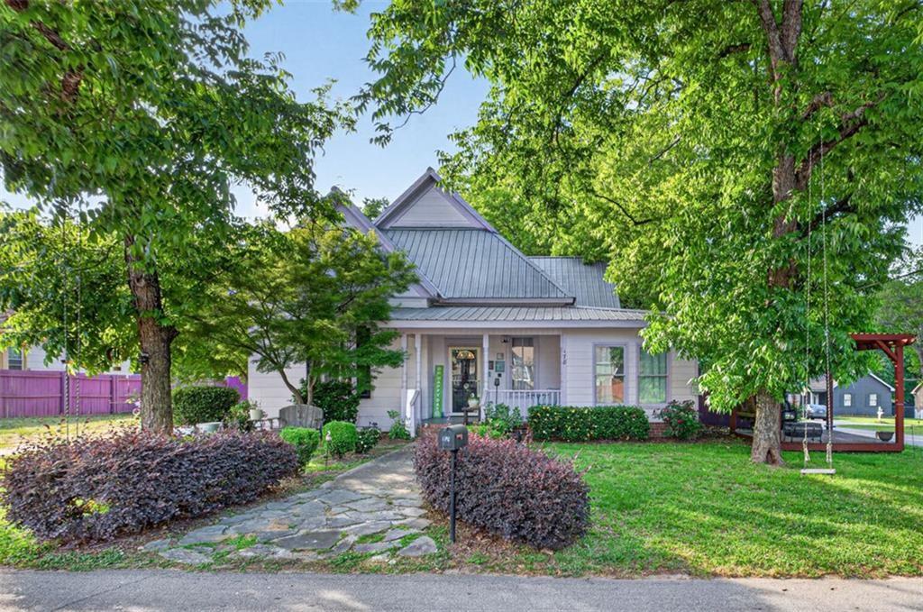 178 Hamilton Avenue Winder, GA 30680 - Photo 1 of 35