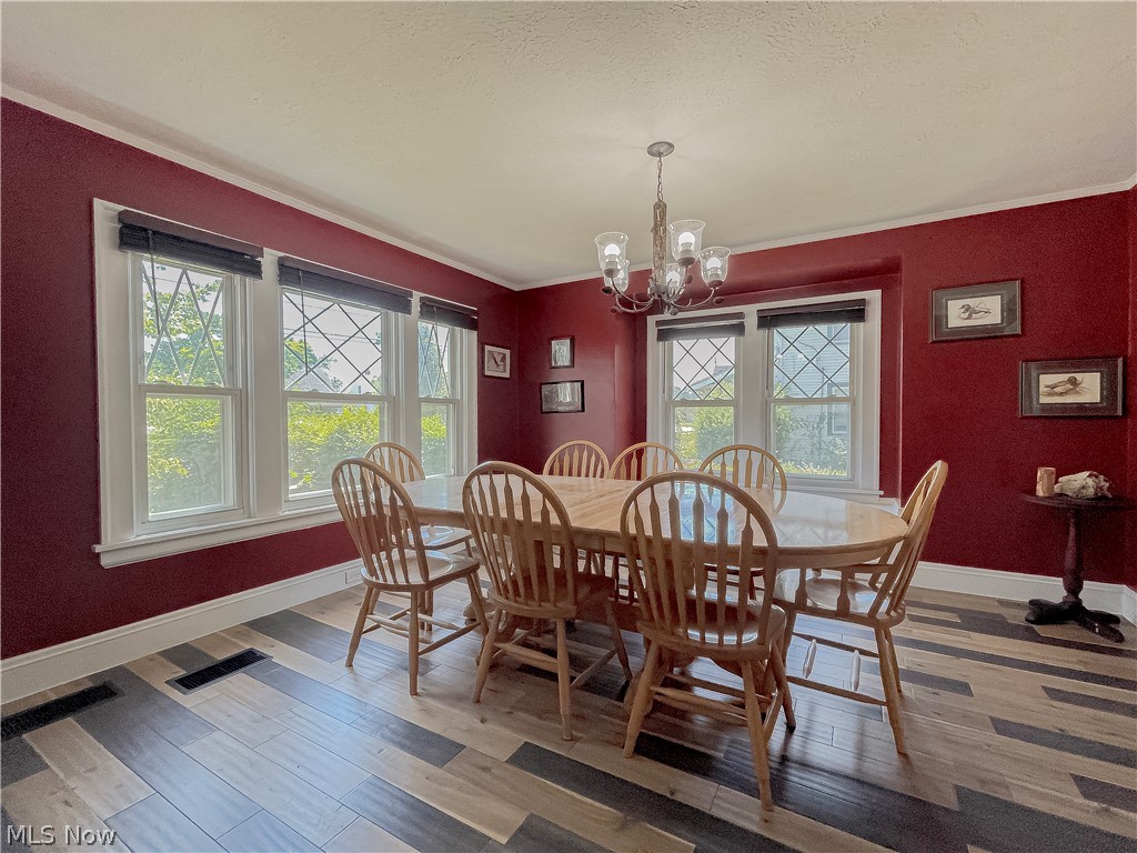 28931 Ridge Road Wickliffe, OH 44092 - Photo 9 of 26 Gallery Image 9