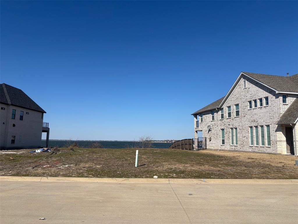 18100 Lakefront Court Forney, TX 75126 - Photo 2 of 5