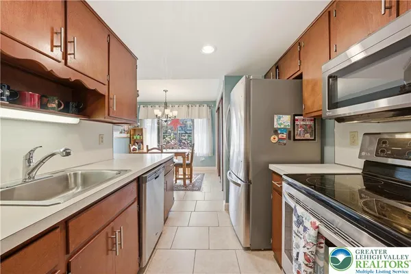 $320,000 | 1415 Linden Street, Bethlehem, PA 18018