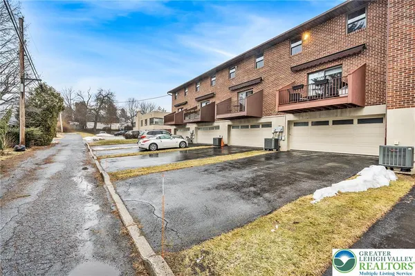 $320,000 | 1415 Linden Street, Bethlehem, PA 18018