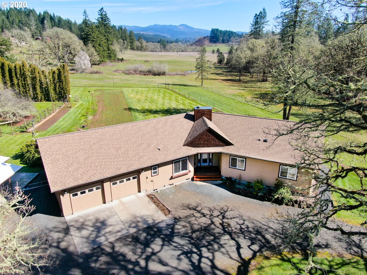 31531 Berlin Road Lebanon, OR 97355 - Photo 2 of 32