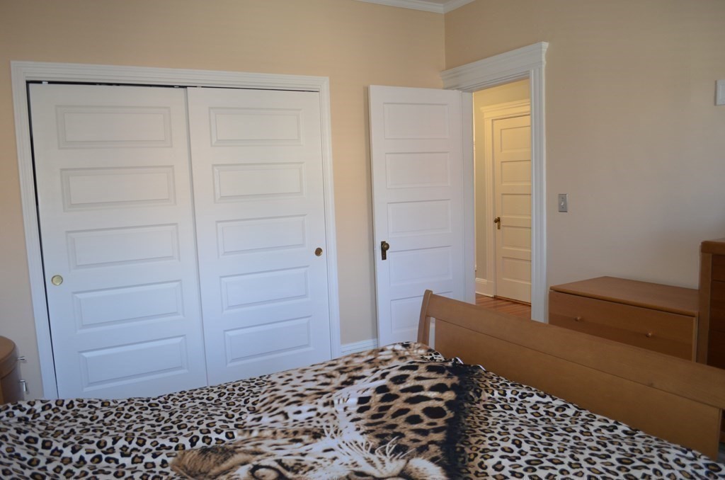 15 Strathmore Road, Unit 2 Brookline, MA 02445 - Photo 19 of 26