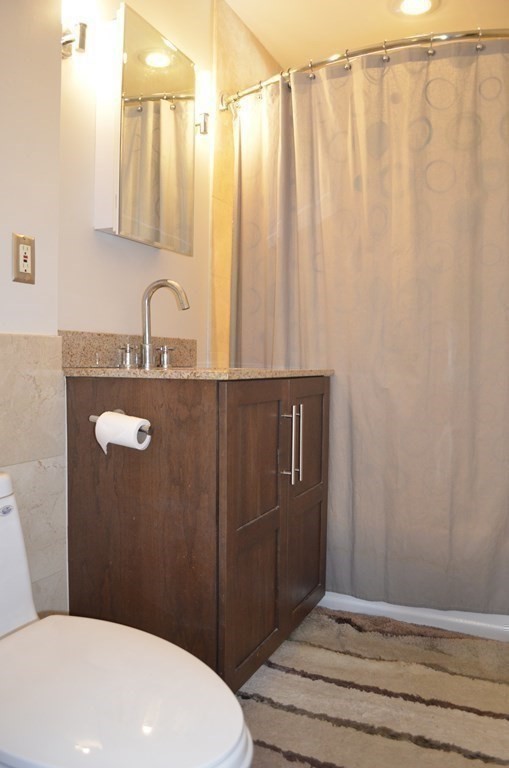 15 Strathmore Road, Unit 2 Brookline, MA 02445 - Photo 22 of 26