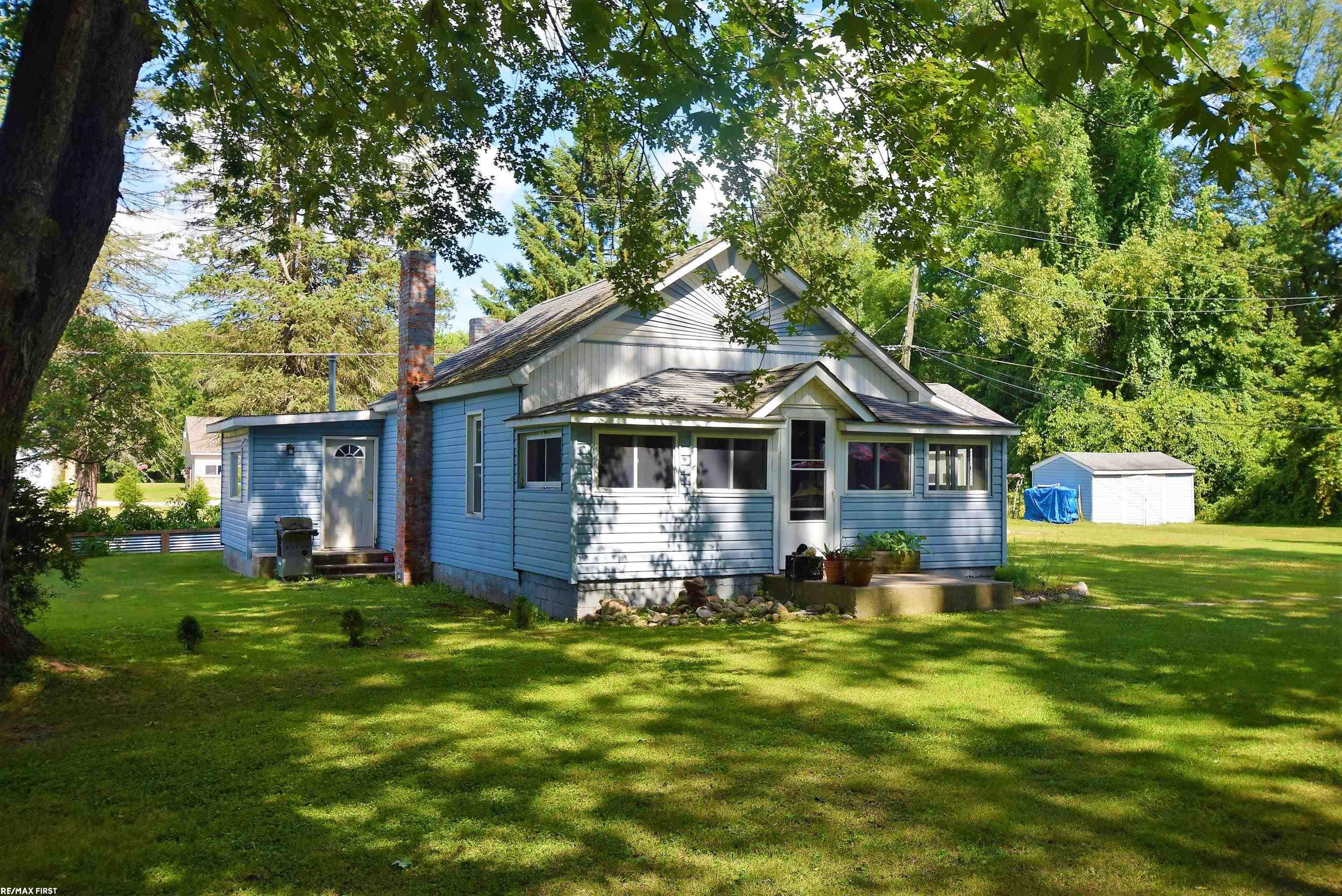 6342 Swartout Road Algonac, MI 48001 - Photo 2 of 25 50089485-1.JPG