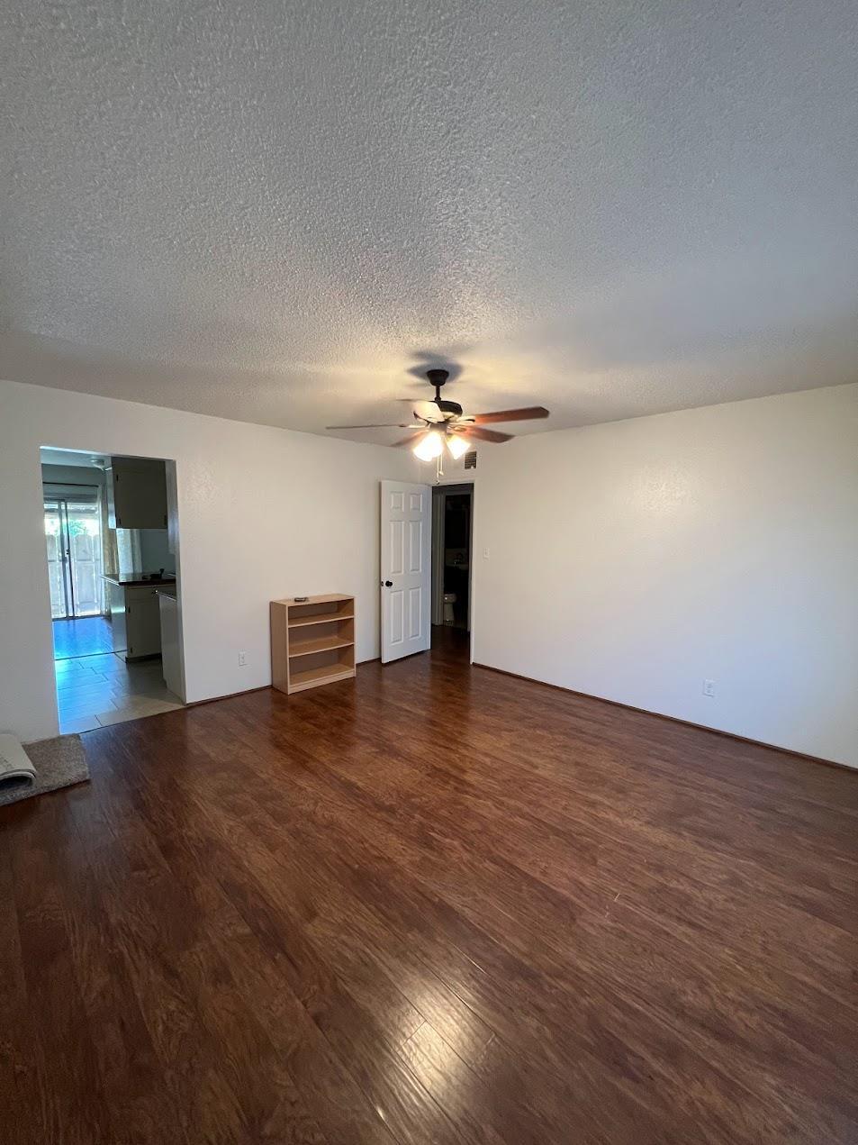 1205 F Street Reedley, CA 93654 - Photo 10 of 33 Gallery Image 10