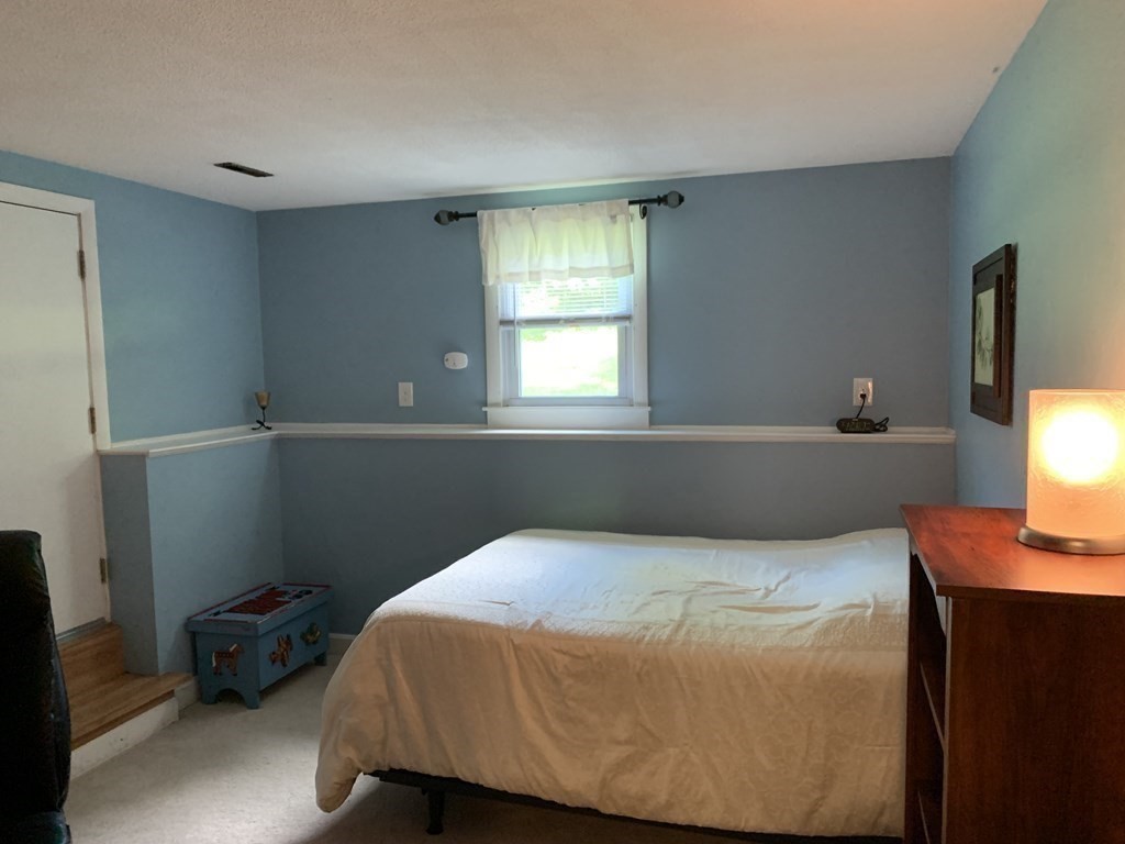 83 Robin Hill Road Chelmsford, MA 01824 - Photo 19 of 42 Gallery Image 19