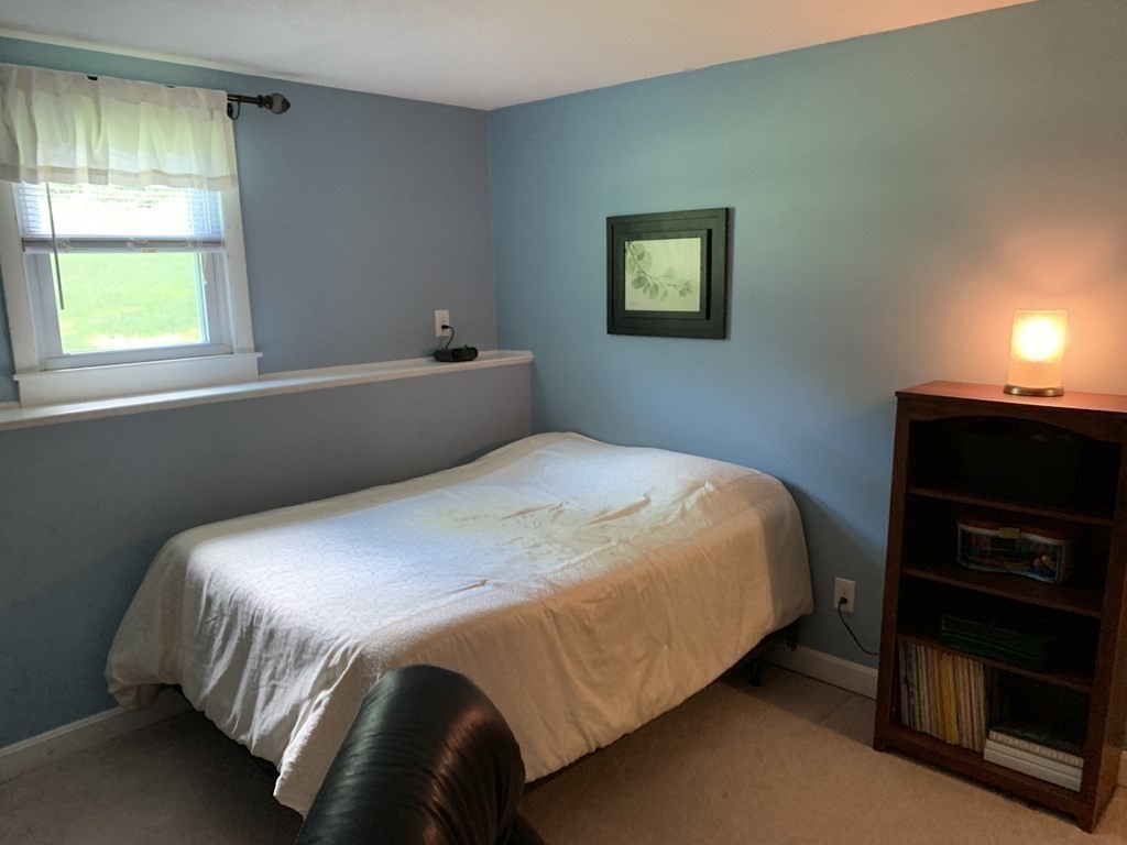 83 Robin Hill Road Chelmsford, MA 01824 - Photo 21 of 42 Gallery Image 21
