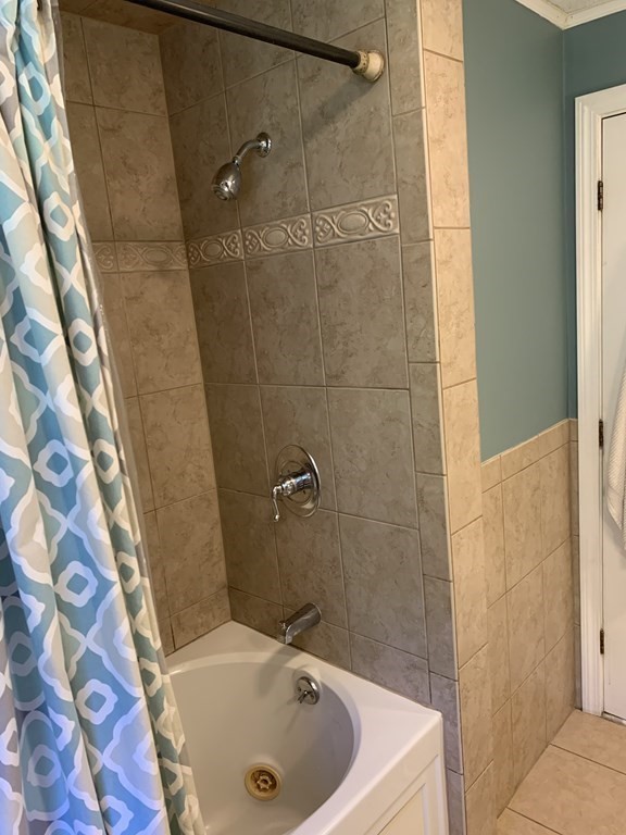 83 Robin Hill Road Chelmsford, MA 01824 - Photo 23 of 42 Gallery Image 23