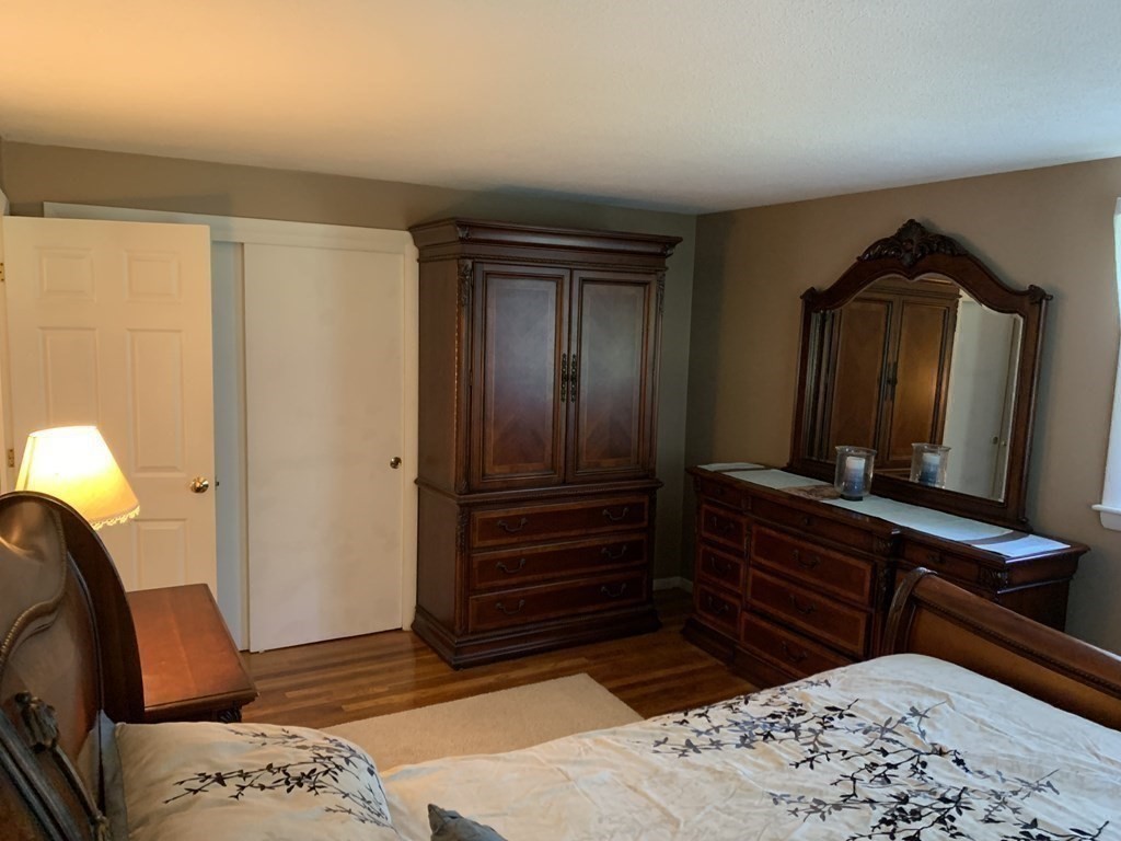 83 Robin Hill Road Chelmsford, MA 01824 - Photo 28 of 42 Gallery Image 28