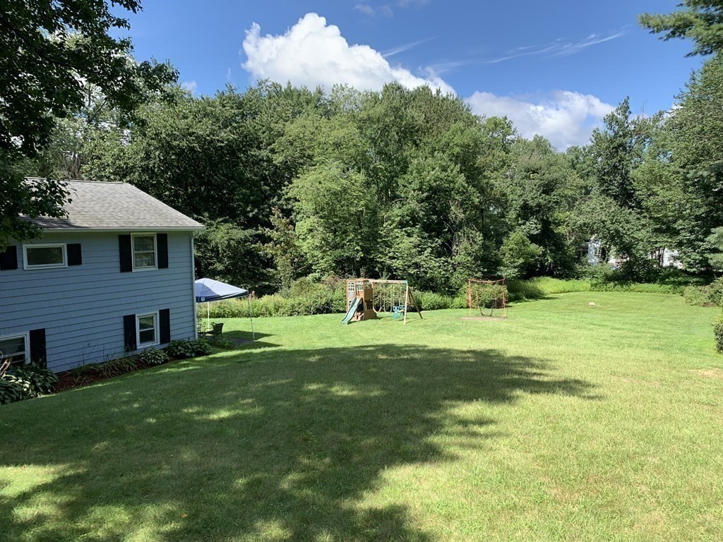 83 Robin Hill Road Chelmsford, MA 01824 - Photo 40 of 42 Gallery Image 40