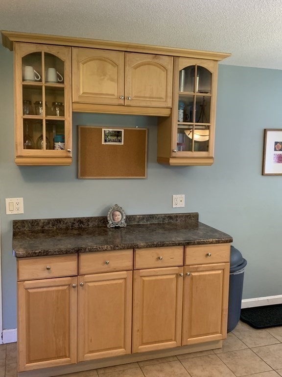 83 Robin Hill Road Chelmsford, MA 01824 - Photo 7 of 42 Gallery Image 7