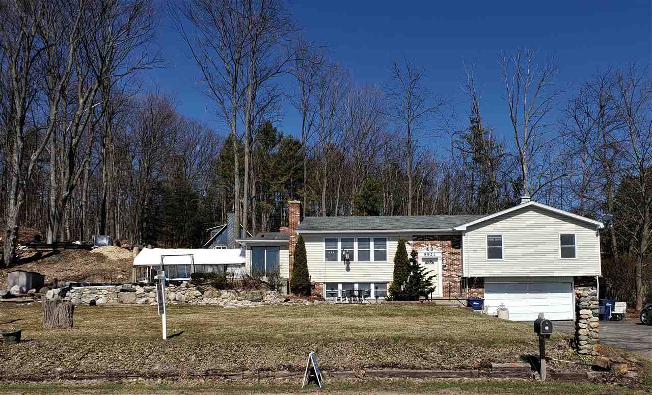 9921 Center Road Traverse City, MI 49686 - Photo 4 of 35 1845456-3.JPG