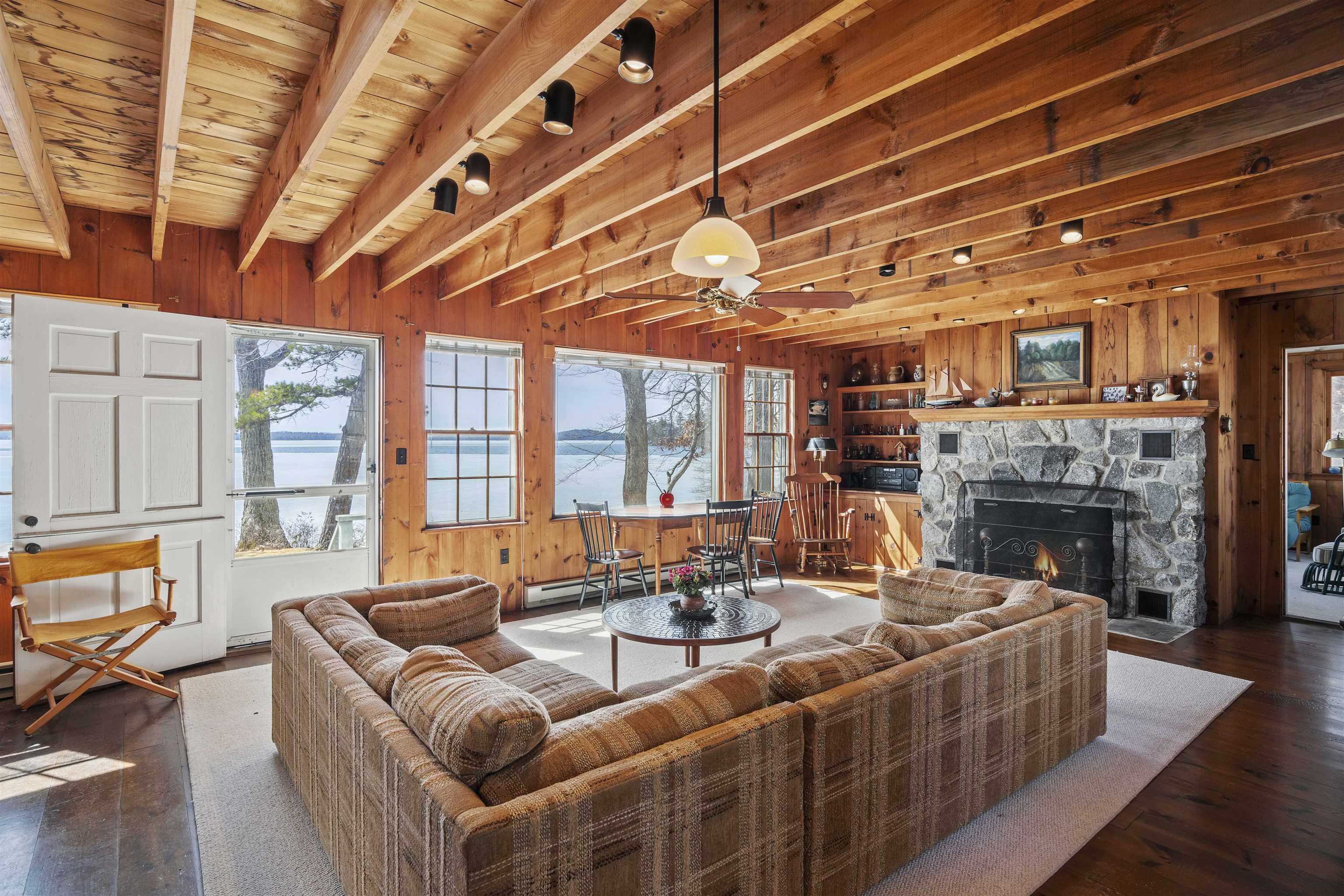 18 Minister Point Road Moultonborough, NH 03254 - Photo 13 of 40