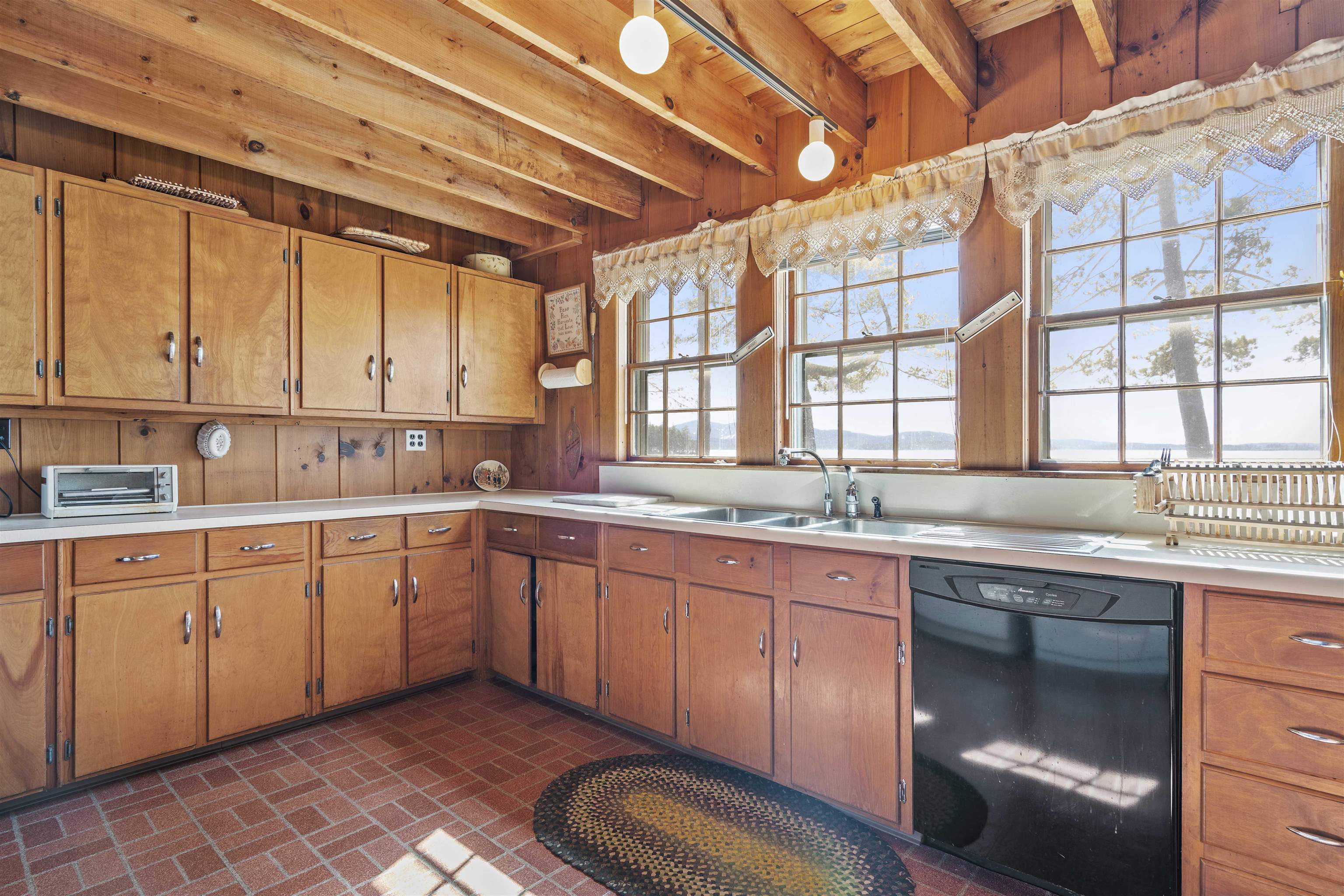 18 Minister Point Road Moultonborough, NH 03254 - Photo 24 of 40