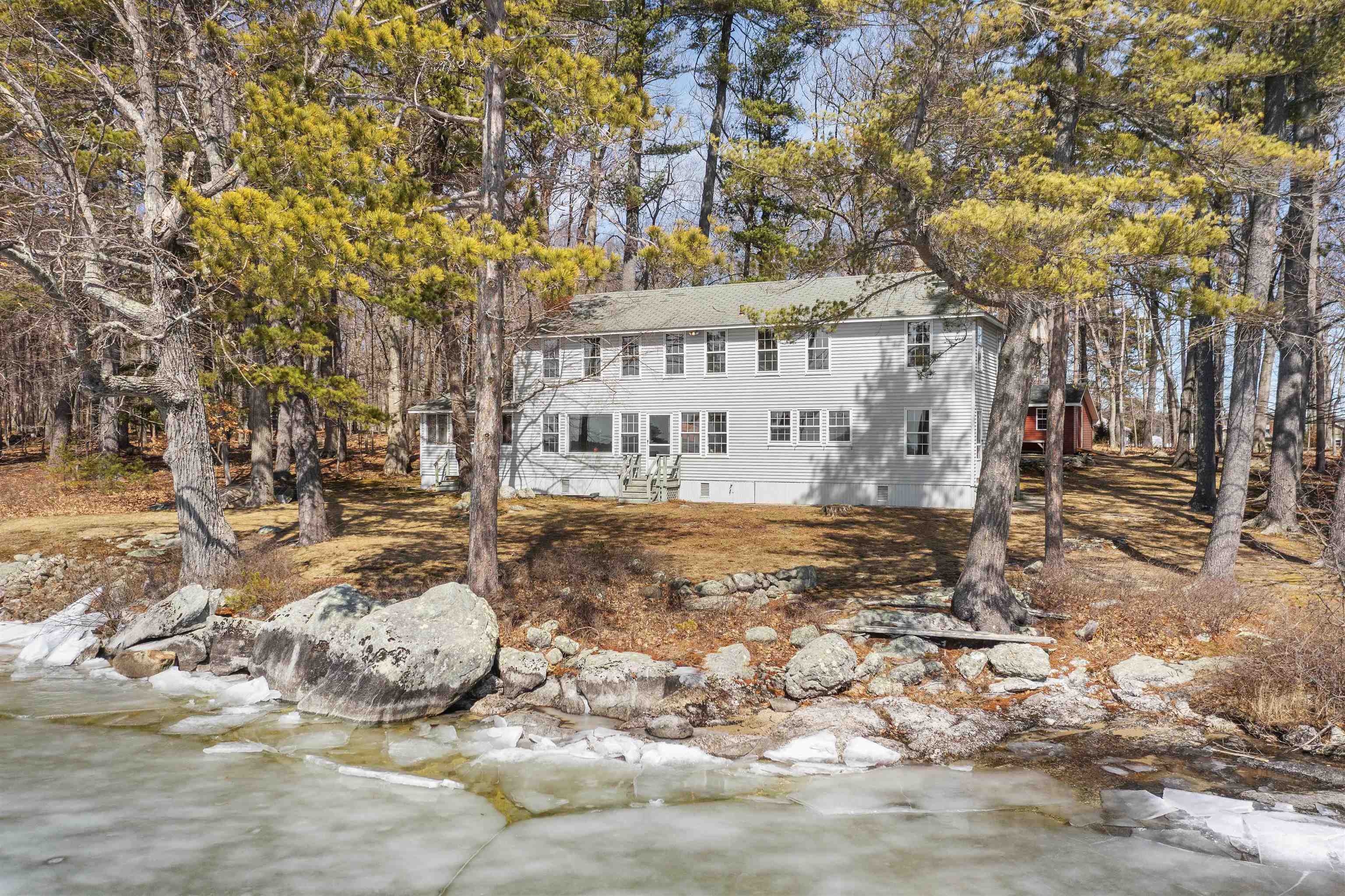 18 Minister Point Road Moultonborough, NH 03254 - Photo 34 of 40