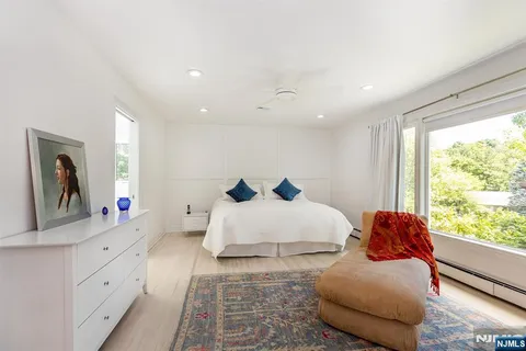 $1,250,000 | 83 Brookside Terrace, Caldwell, NJ 07006