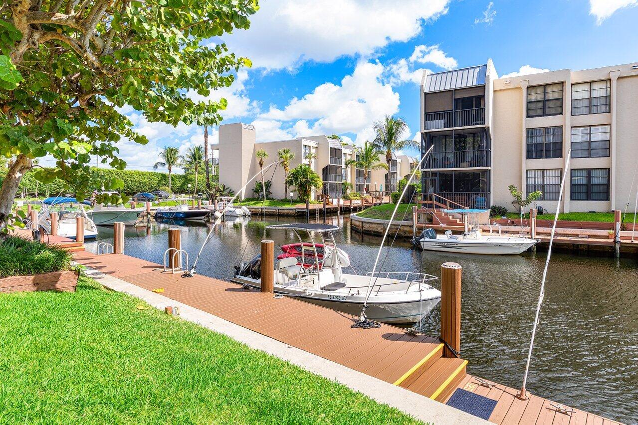 17 Royal Palm Way, Unit 1050 Boca Raton, FL 33432 - Photo 24 of 48 025-17RoyalPalmWay-1050-BocaRaton