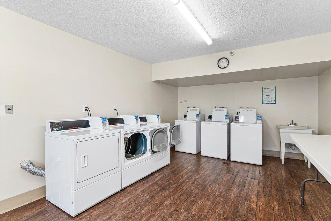 17 Royal Palm Way, Unit 1050 Boca Raton, FL 33432 - Photo 36 of 48 029-17RoyalPalmWay-1050-BocaRaton-FL-334