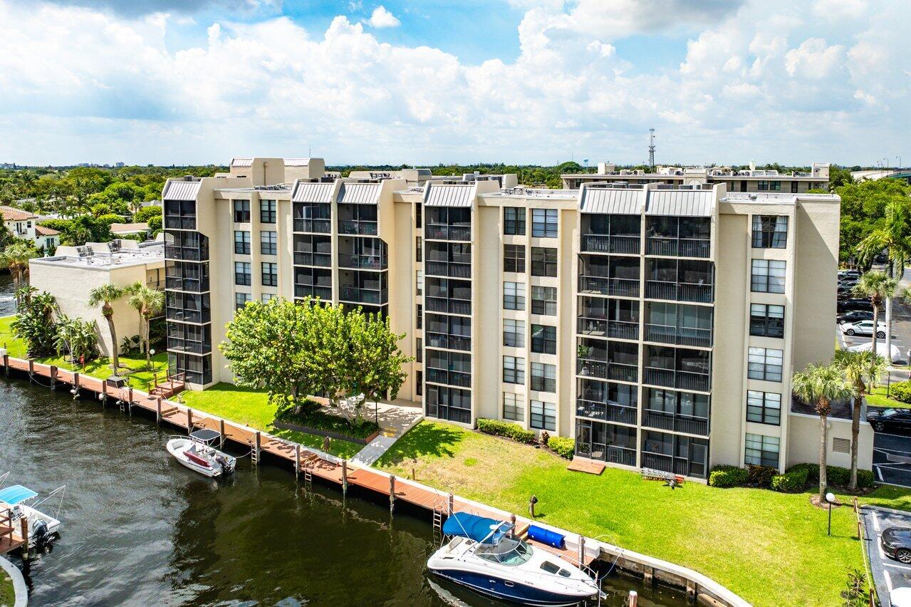 17 Royal Palm Way, Unit 1050 Boca Raton, FL 33432 - Photo 45 of 48 041-17RoyalPalmWay-1050-BocaRaton-FL-334