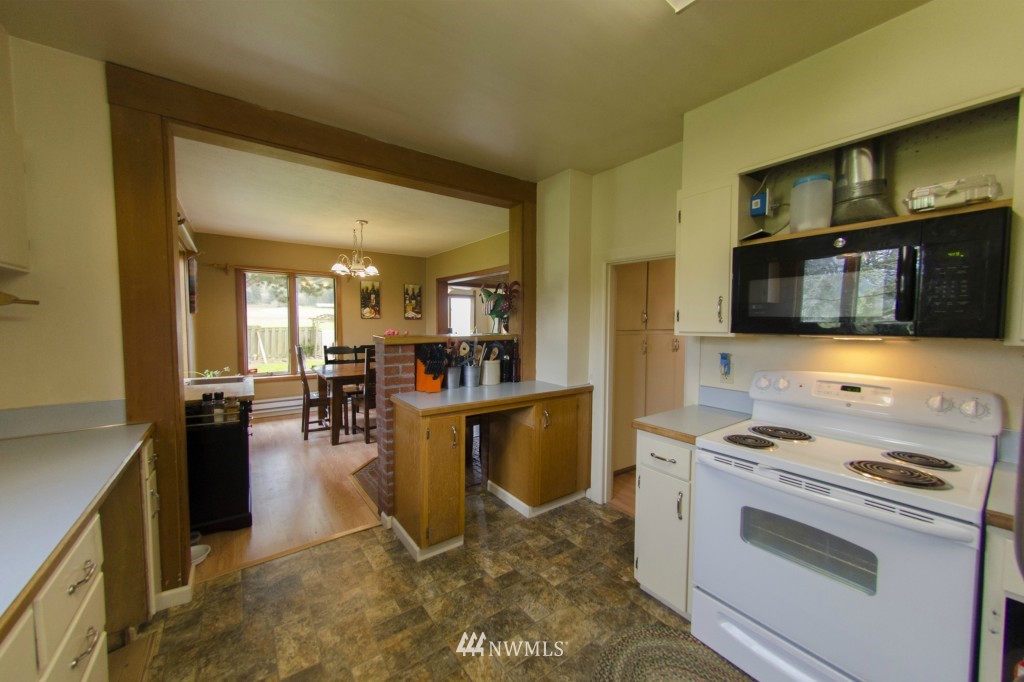 1841 North Fork Road Chehalis, WA 98532 - Photo 2 of 18