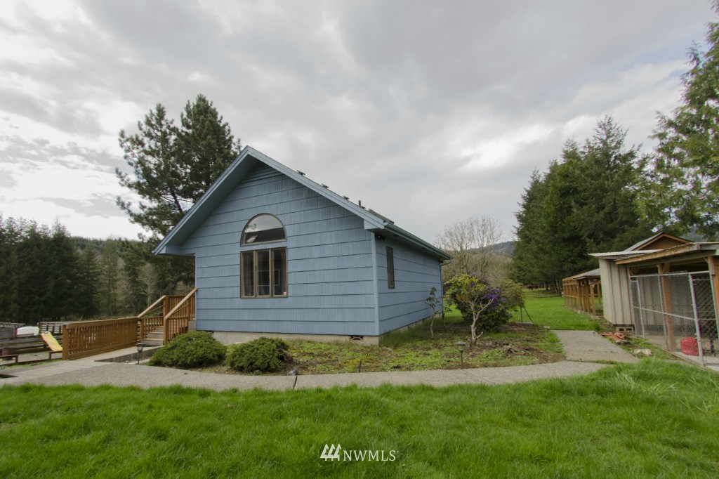 1841 North Fork Road Chehalis, WA 98532 - Photo 9 of 18