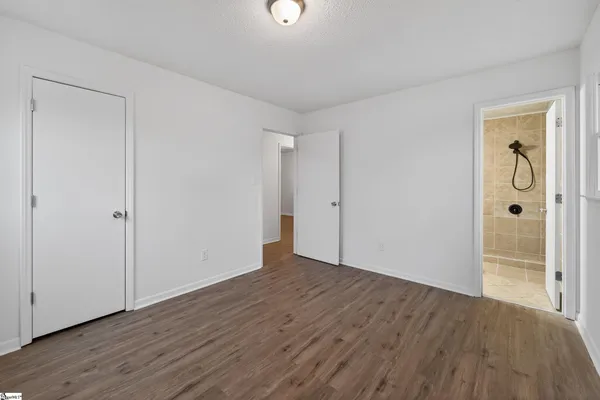 $195,000 | 16 Ford Drive, Wellford, SC 29385