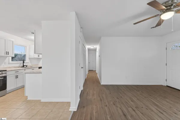 $195,000 | 16 Ford Drive, Wellford, SC 29385