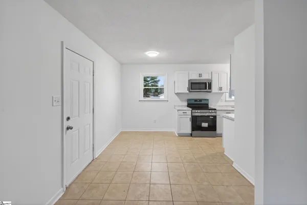 $195,000 | 16 Ford Drive, Wellford, SC 29385