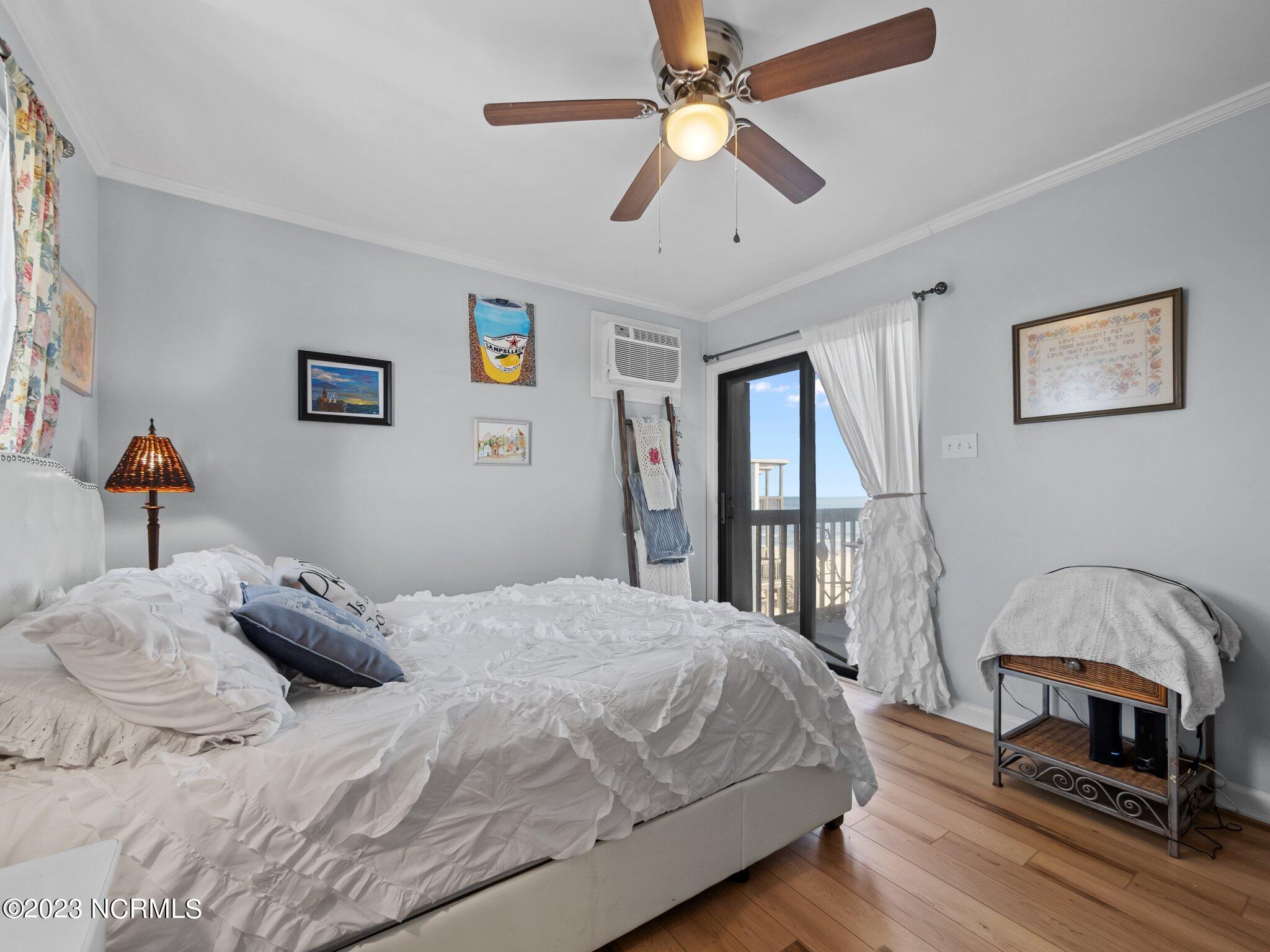 2182 New River Inlet Road, Unit 371 North Topsail Beach, NC 28460 - Photo 11 of 40 Master bedroom