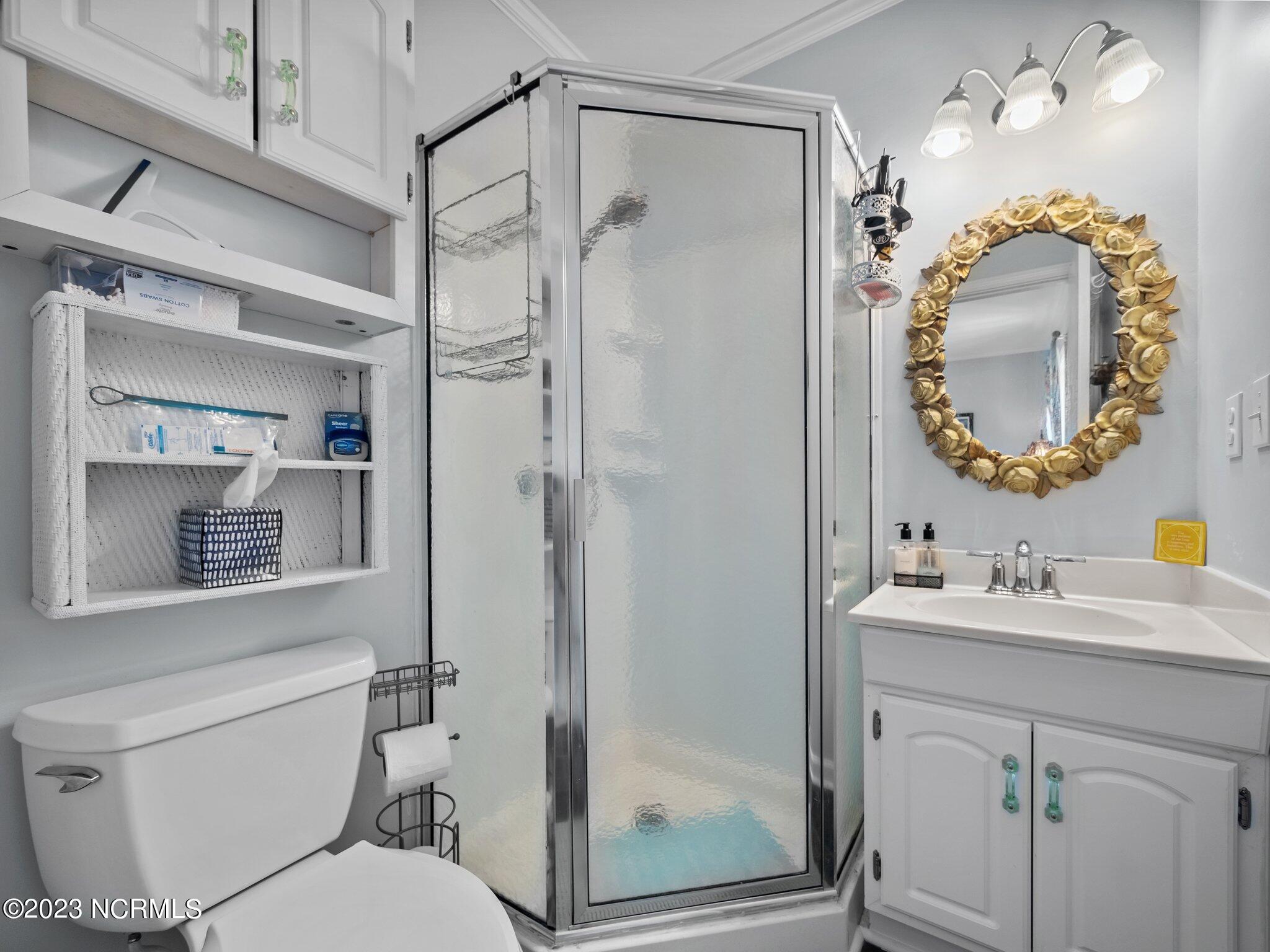 2182 New River Inlet Road, Unit 371 North Topsail Beach, NC 28460 - Photo 22 of 40 Master Bath