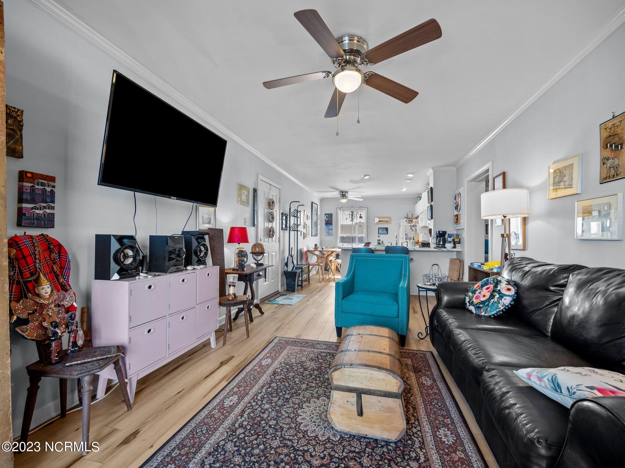 2182 New River Inlet Road, Unit 371 North Topsail Beach, NC 28460 - Photo 3 of 40 Living Room
