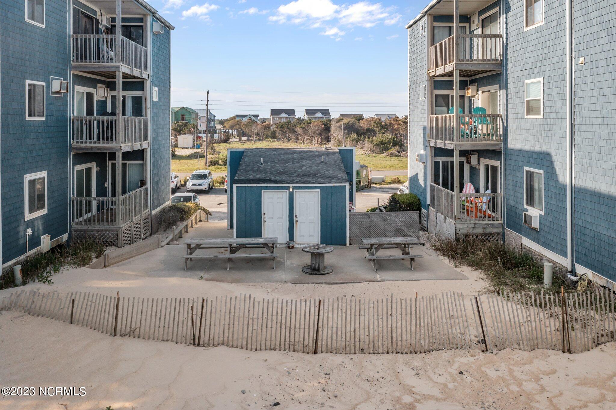 2182 New River Inlet Road, Unit 371 North Topsail Beach, NC 28460 - Photo 33 of 40 Common Area