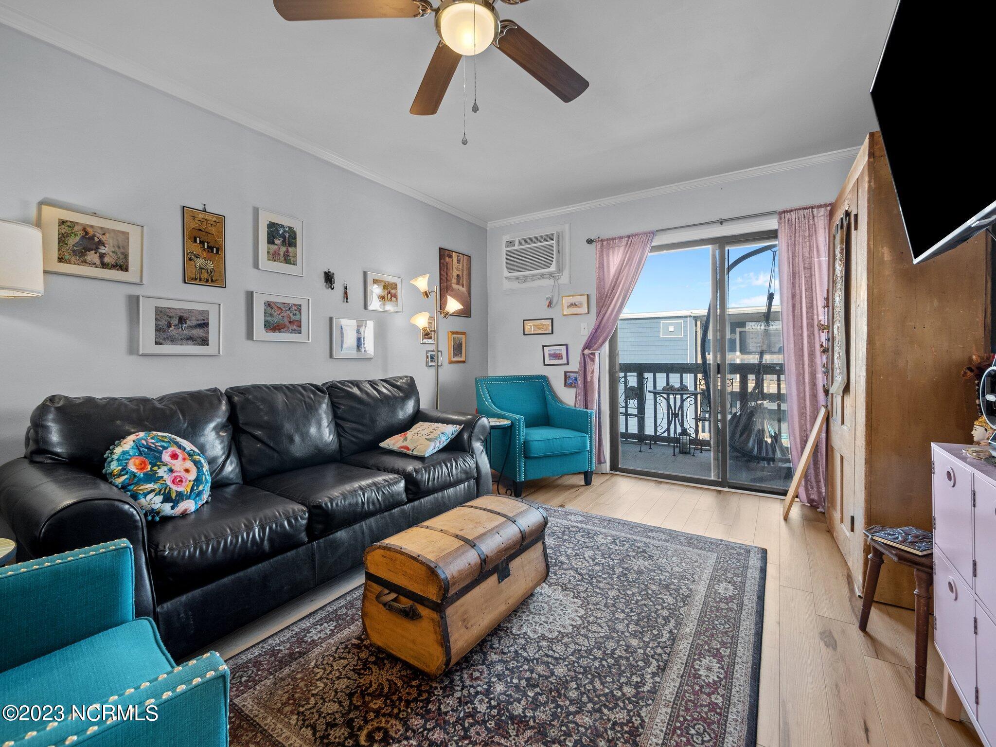 2182 New River Inlet Road, Unit 371 North Topsail Beach, NC 28460 - Photo 5 of 40 Living Room