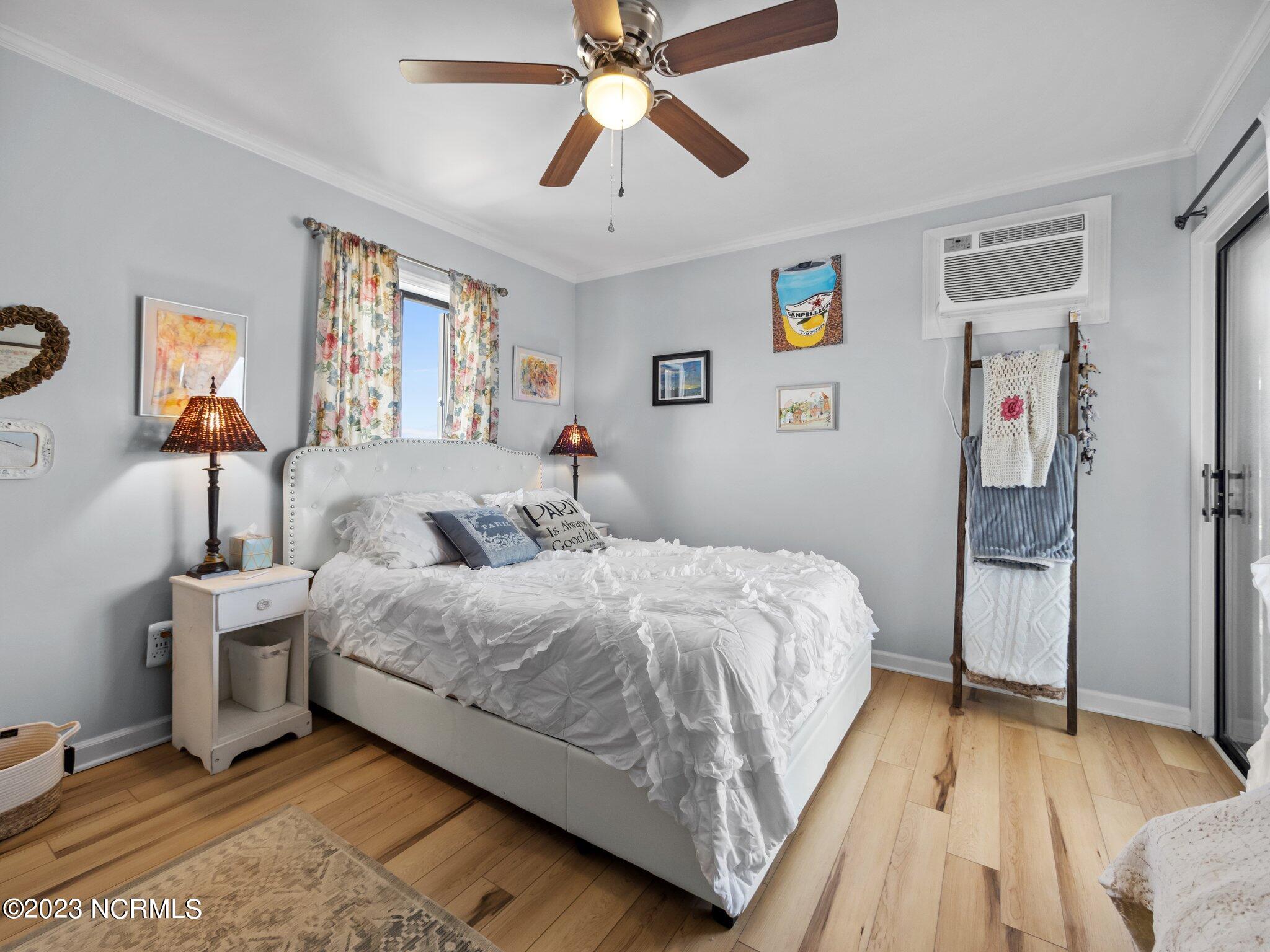 2182 New River Inlet Road, Unit 371 North Topsail Beach, NC 28460 - Photo 10 of 40 Master bedroom