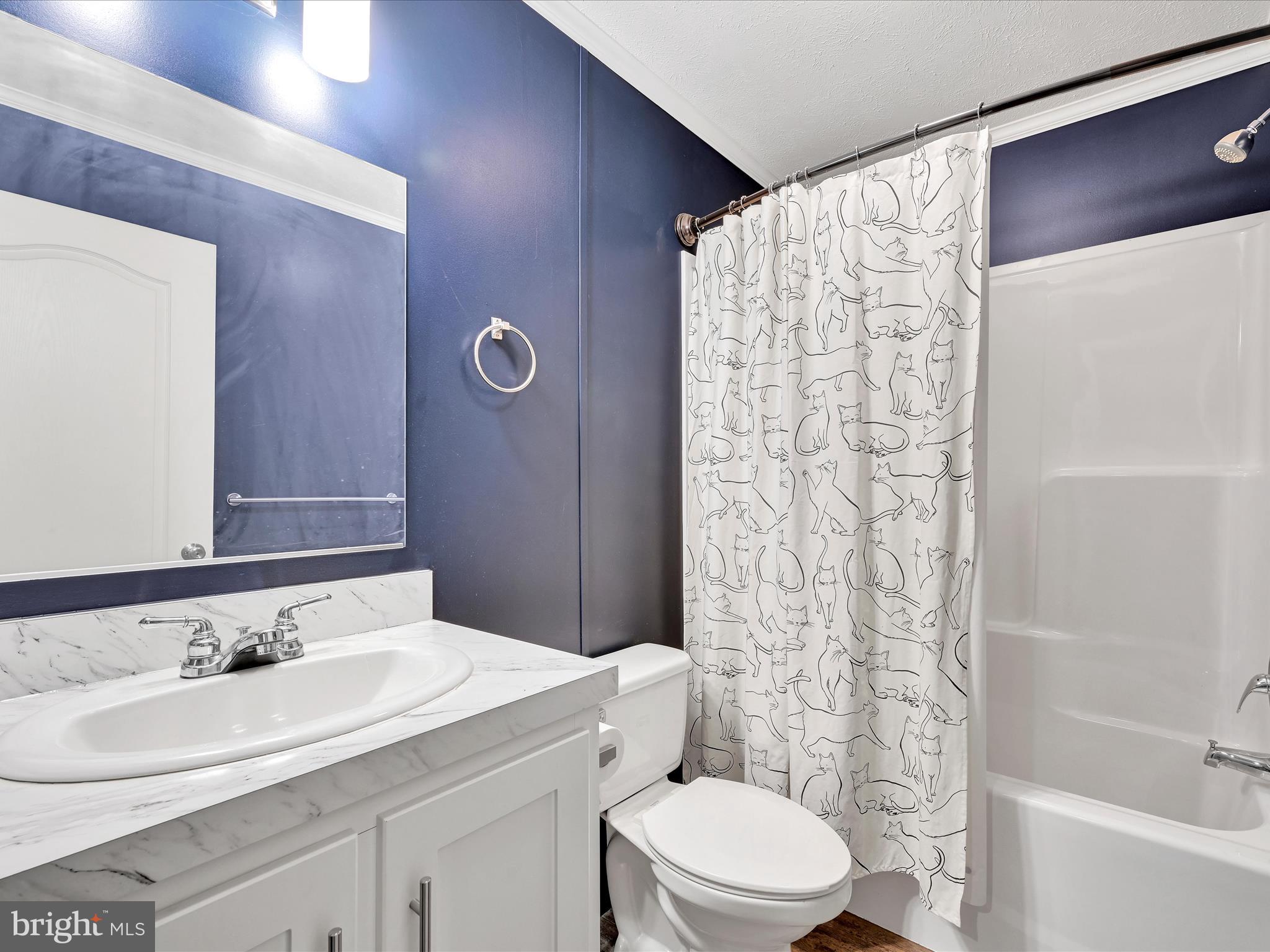 54 Penn Valley Village Lititz, PA 17543 - Photo 20 of 26 Bathroom