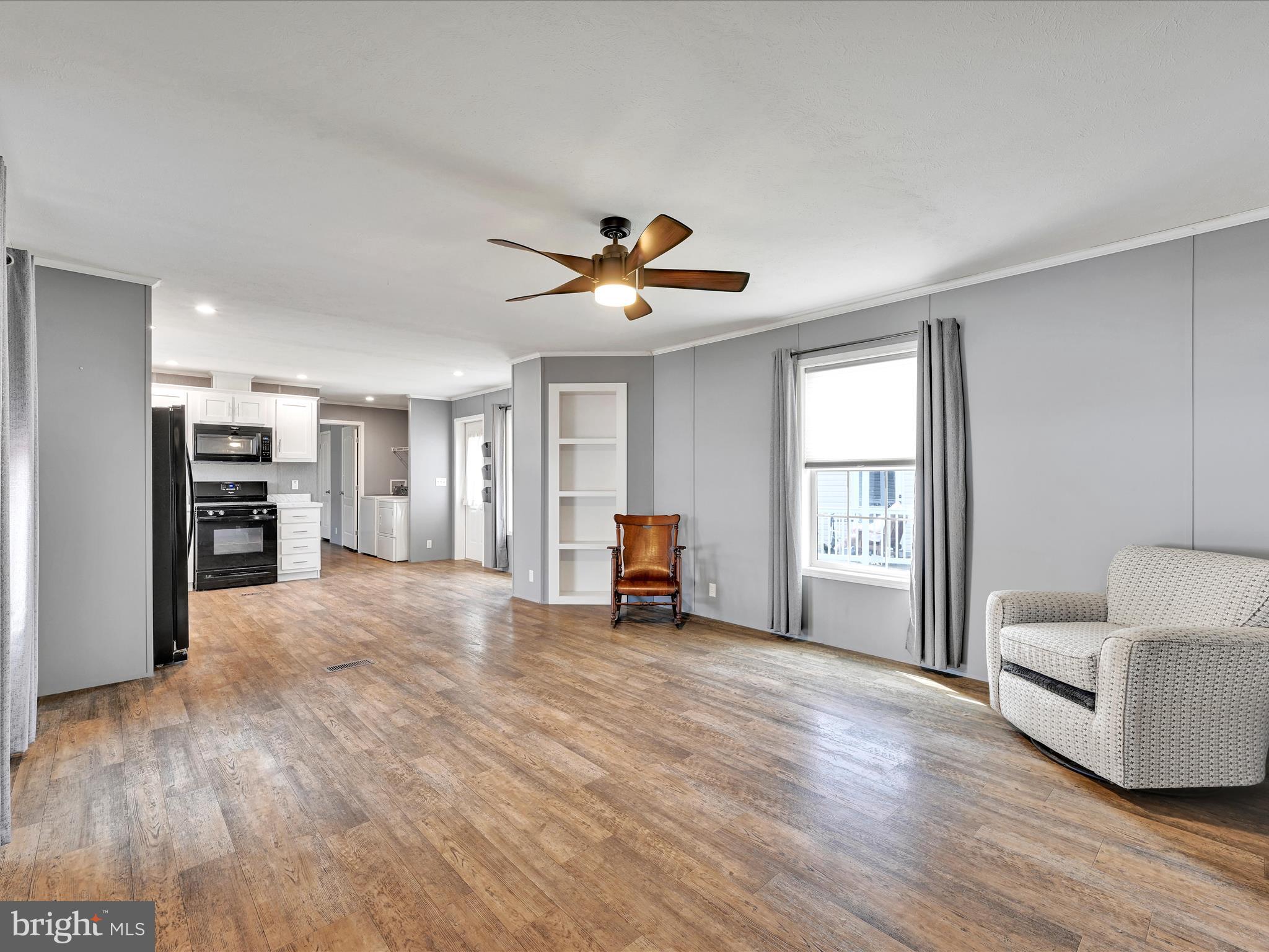 54 Penn Valley Village Lititz, PA 17543 - Photo 6 of 26 Living Room