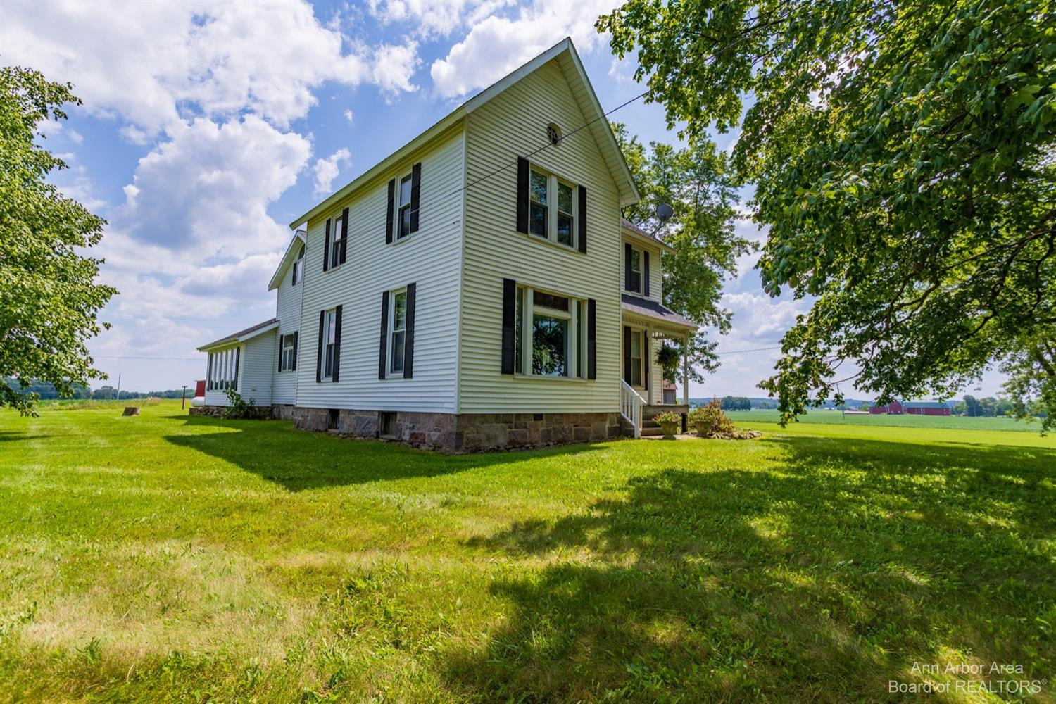 10337 Lima Center Road Manchester, MI 48158 - Photo 2 of 58 Photo 2