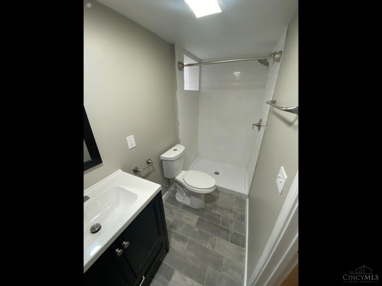 3268 Werk Road Cincinnati, OH 45211 - Photo 8 of 17 Gallery Image 8