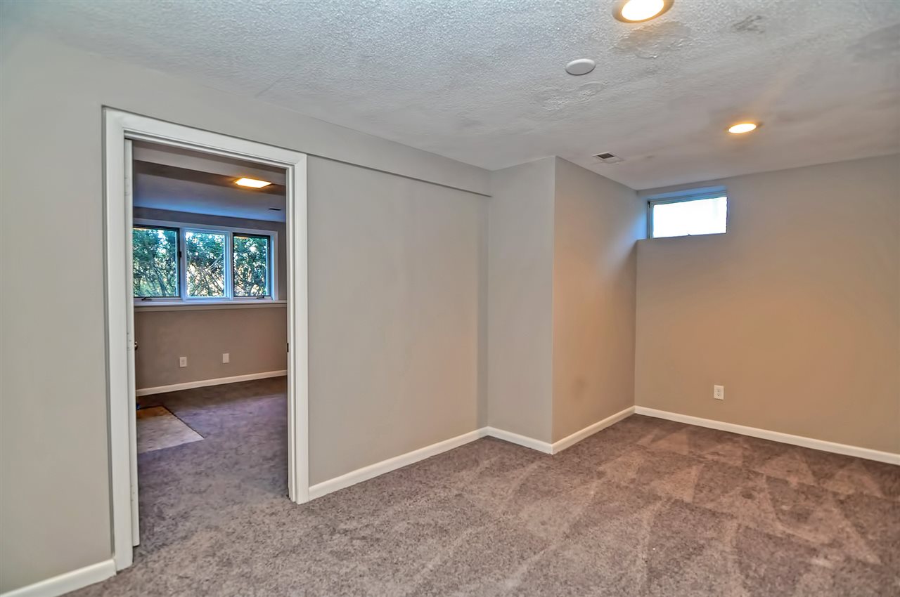 84 Pelham Road Pelham, NH 03076 - Photo 14 of 22 Gallery Image 14