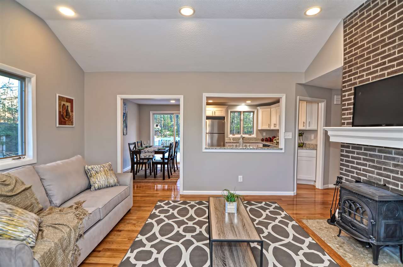 84 Pelham Road Pelham, NH 03076 - Photo 5 of 22 Gallery Image 5