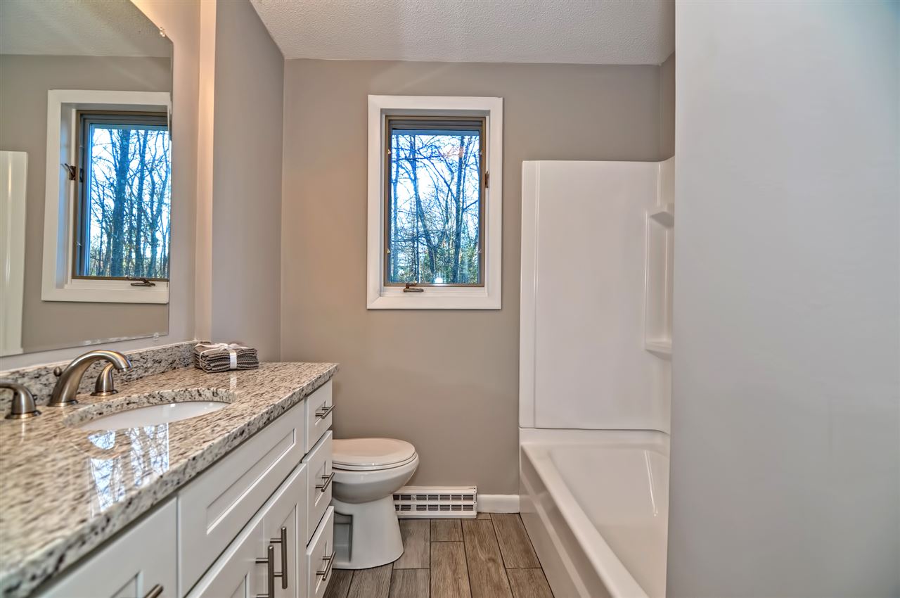 84 Pelham Road Pelham, NH 03076 - Photo 7 of 22 Gallery Image 7