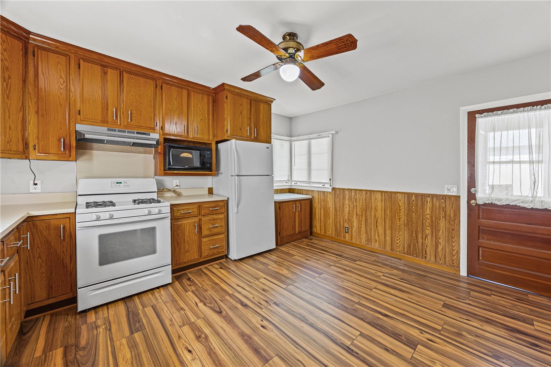 38 Sobieski Street Rochester, NY 14621 - Photo 9 of 29