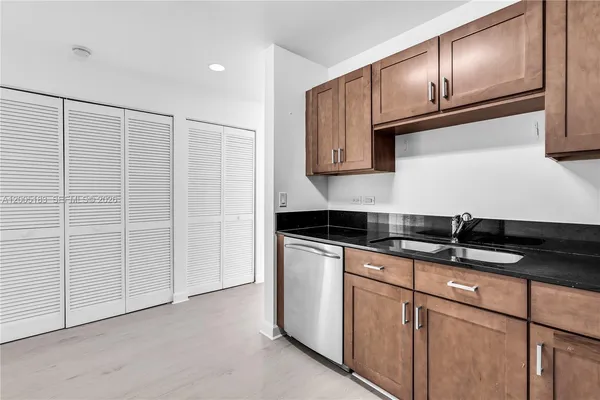 $3,000 | 8395 Southwest 73rd Avenue, Unit 510, Miami, FL 33143