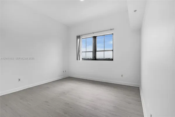 $3,000 | 8395 Southwest 73rd Avenue, Unit 510, Miami, FL 33143