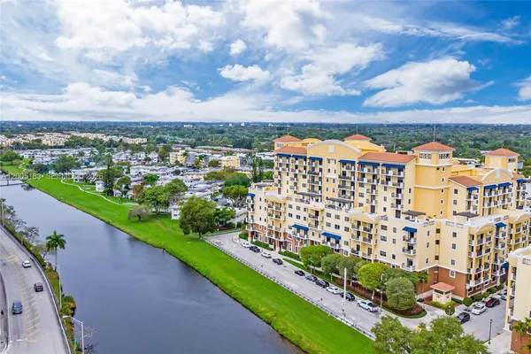 $3,000 | 8395 Southwest 73rd Avenue, Unit 510, Miami, FL 33143