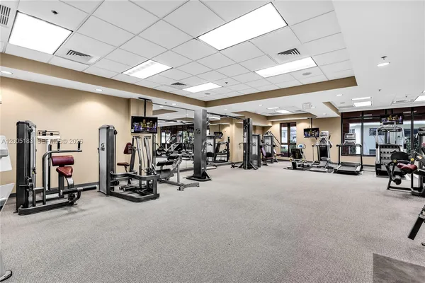 $3,000 | 8395 Southwest 73rd Avenue, Unit 510, Miami, FL 33143