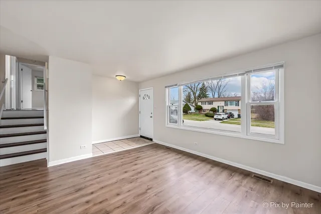 $2,800 | 18951 Chestnut Avenue, Country Club Hills, IL 60478