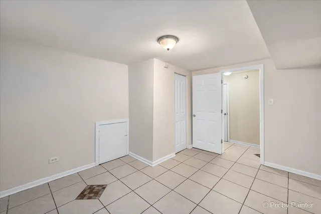 $2,800 | 18951 Chestnut Avenue, Country Club Hills, IL 60478