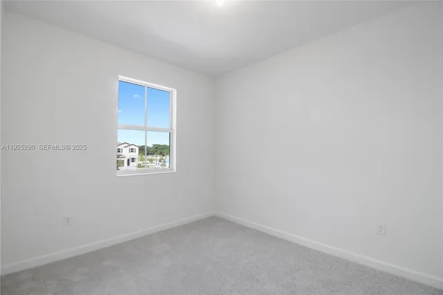 $3,200 | 2747 Southeast 25th Avenue, Homestead, FL 33035